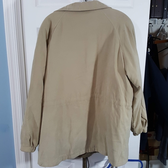 London Fog jacket like New! Soft, Large - Picture 7 of 8
